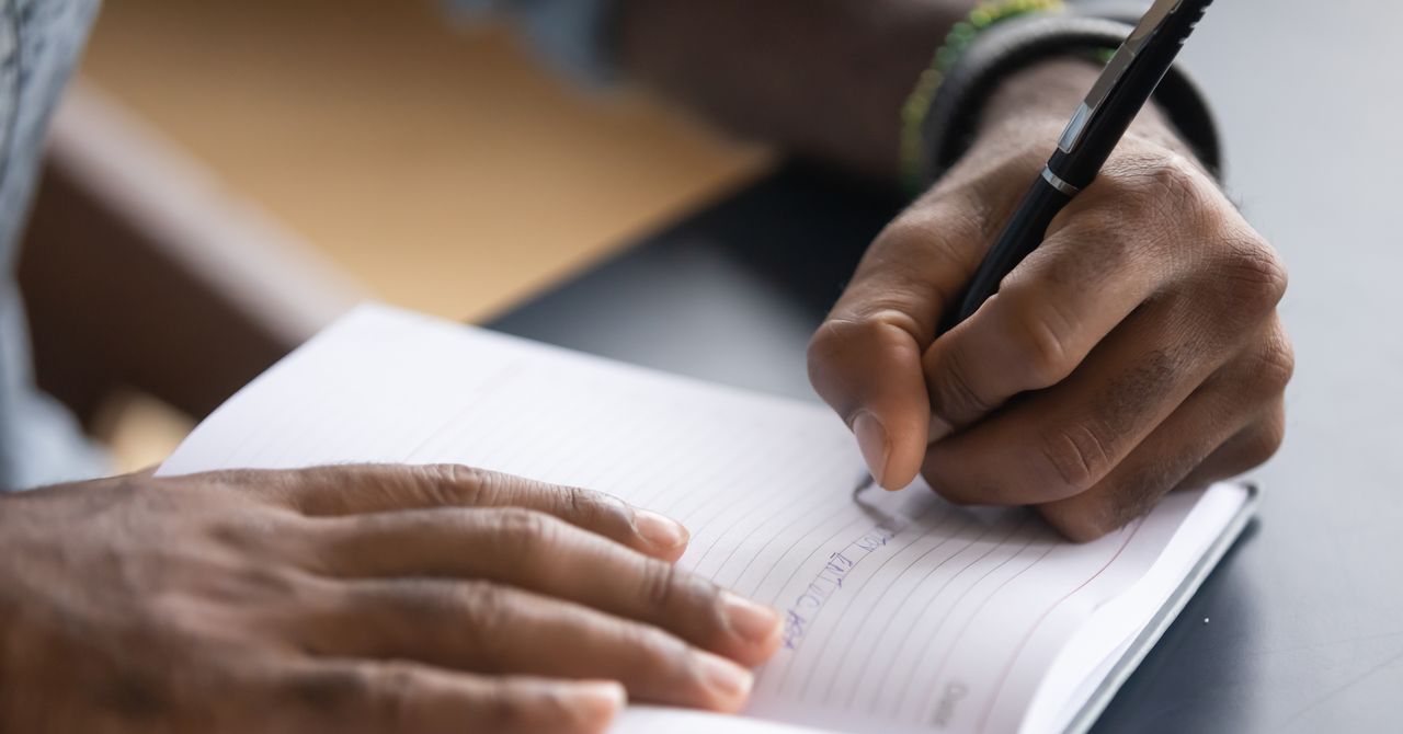 Wired: Ești stângaci? Studiile spun că ești mai competitiv