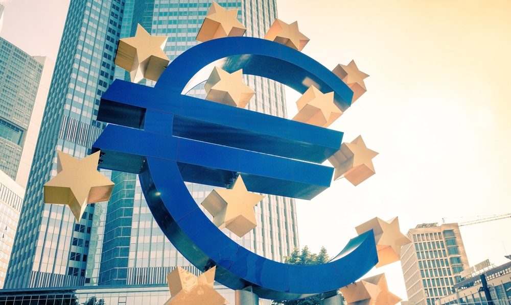 wall-street.ro: România împrumută 600 de milioane de dolari de la FMI pentru economia verde
