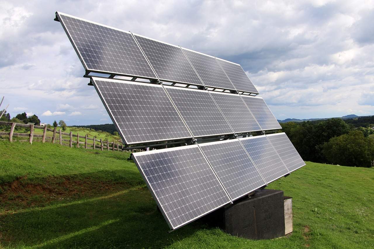 Wall-Street.ro: Guvernul a aprobat Fondul pentru modernizare, prin care vor fi finanțate proiecte de eficiență energetică și energie verde