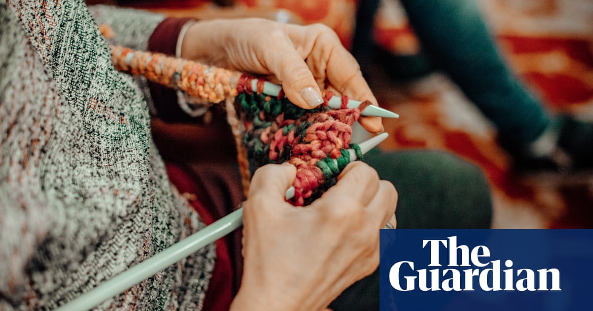 The Guardian: Bunicuța AI care combate scammerii