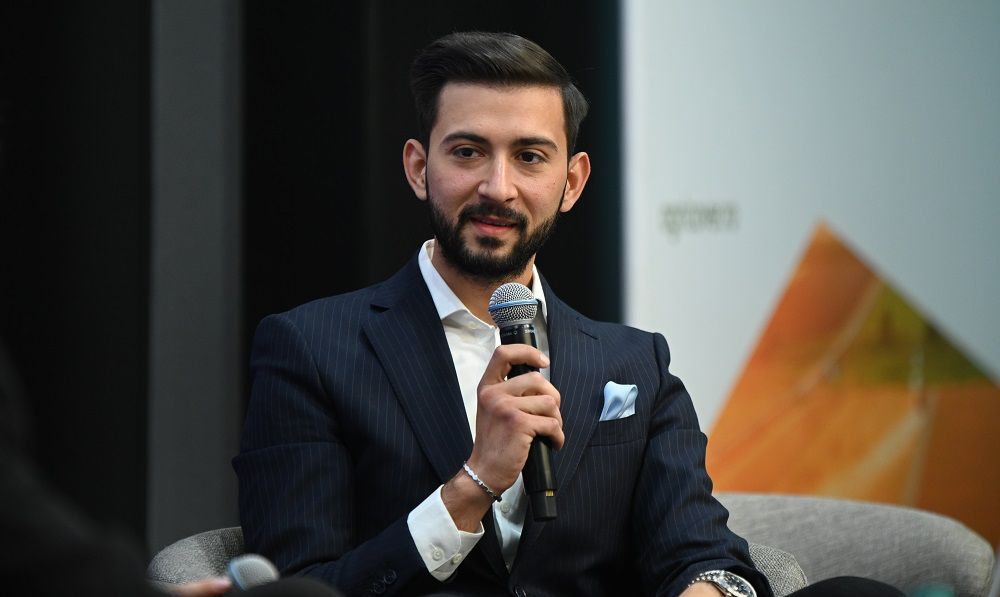 wall-street.ro: Ionel Burtea, Abund Berry: Am adus 15 muncitori din Nepal și mai urmează alți 25