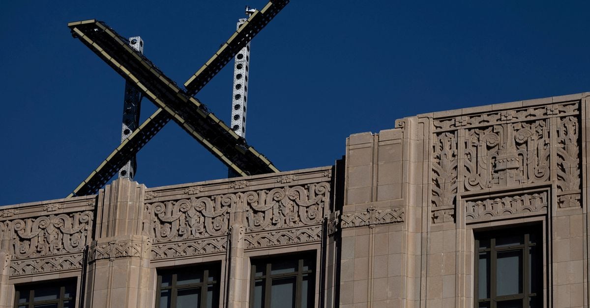 (Reuters): Pierderile pe care le-ar putea suferi X, fostul Twitter, după migrația în masă a advertiserilor