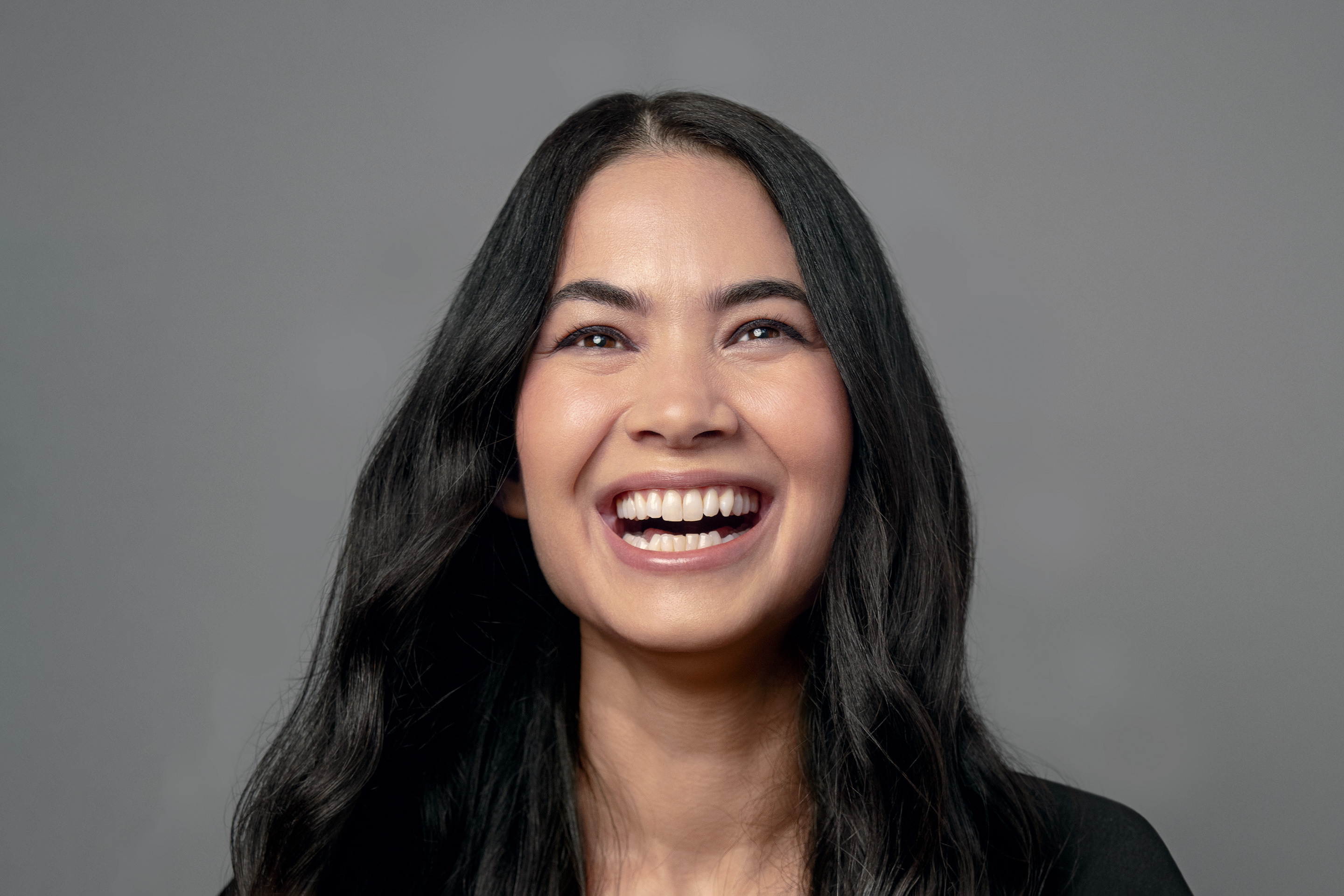 Fortune.com: Fondatoarea Canva, de la sute de refuzuri la un startup estimat la 26 de miliarde, gata să concureze cu Microsoft și Google