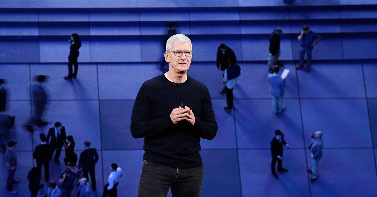 Wired.com: Războiul dintre Apple și Facebook se intensifică