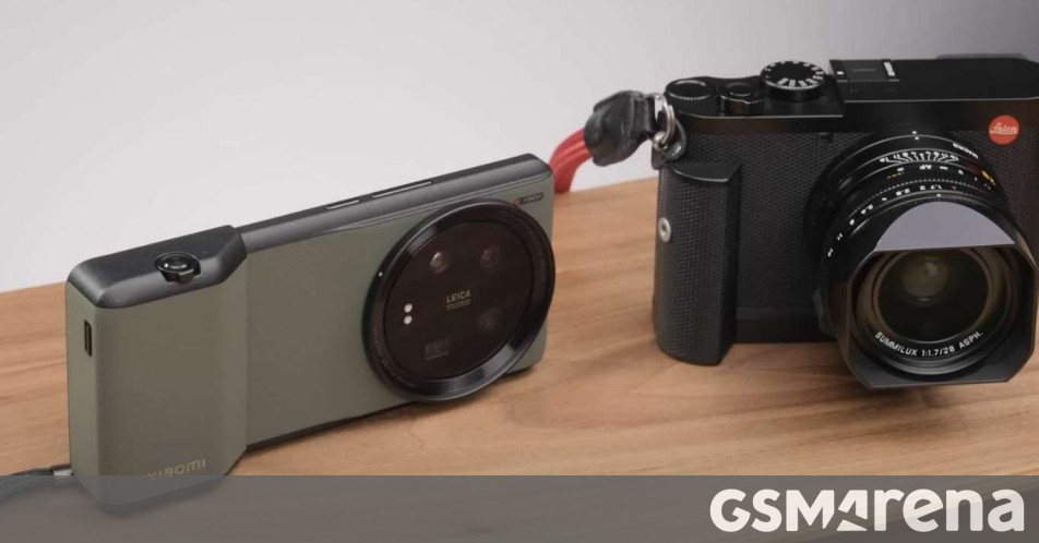 (GSMarena): Ce se află în interiorul unui Xiaomi 13 Ultra? Află din acest video în care dispozitivul a fost dezasamblat