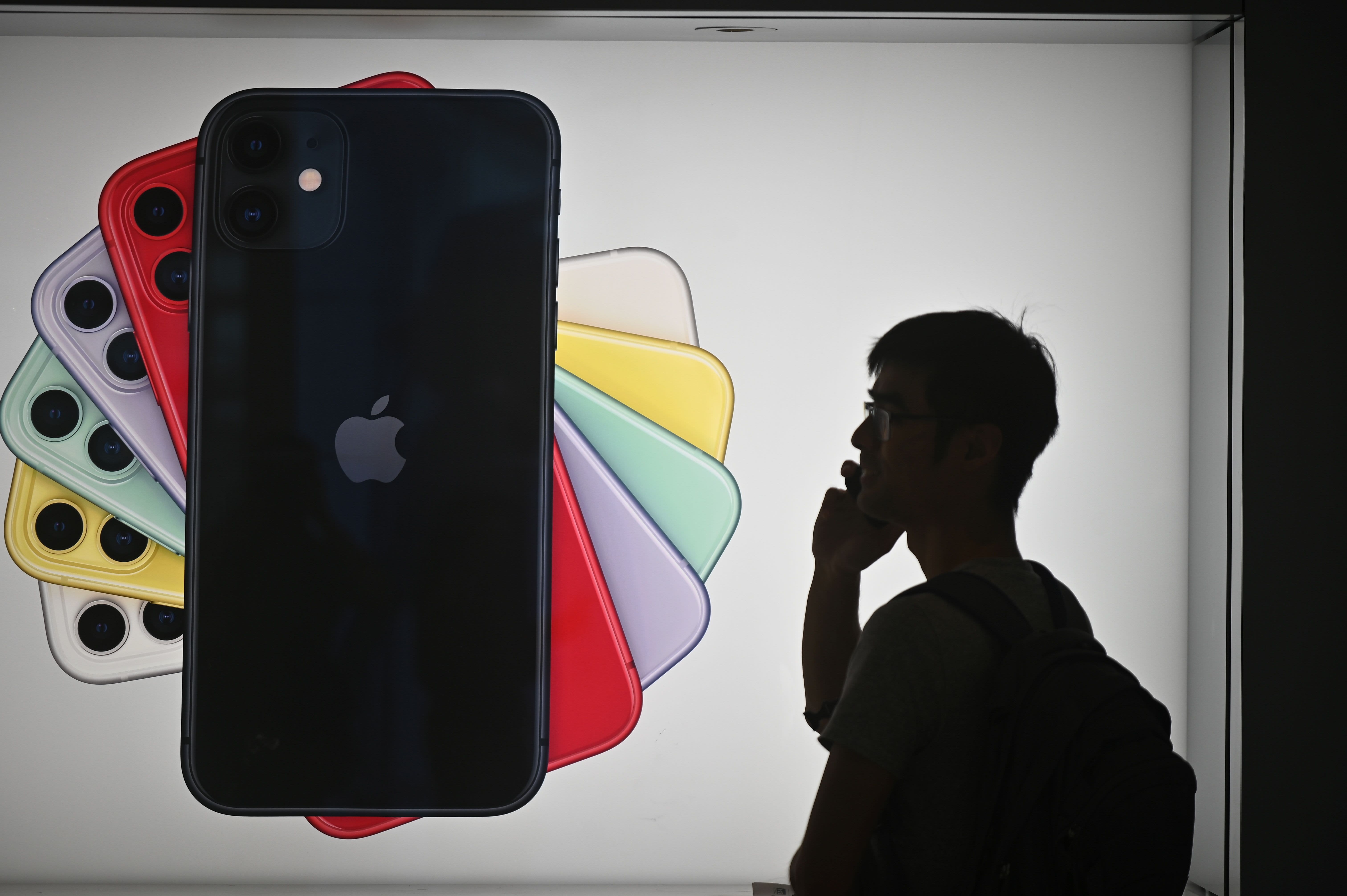 CNBC: Vei putea stoca permisul de conducere pe un iPhone