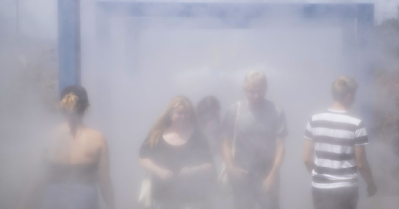 Wired: Nu e doar mai cald. Lucrurile se simt diferit