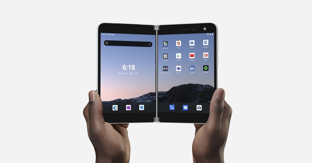 The Verge: Microsoft Surface Duo, tableta cu două ecrane și Android, lansare în septembrie