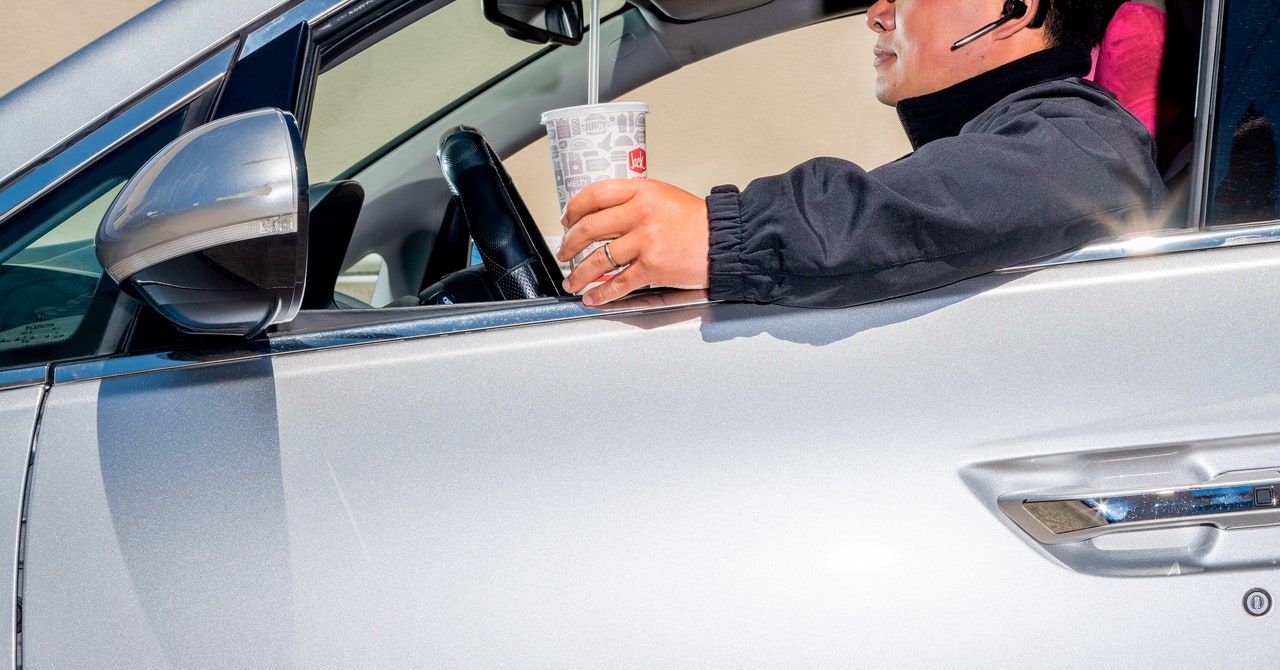 Wired: Dramele din spatele