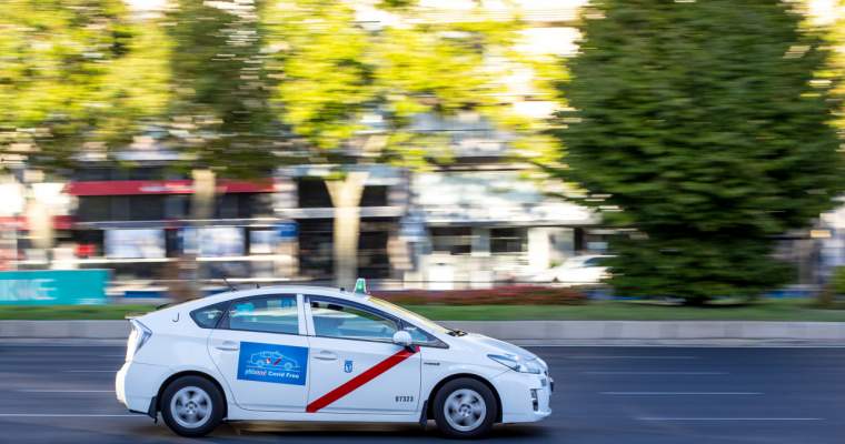 Green Start-up: mașinile hibrid - puntea către viitorul transportului