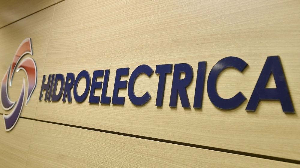 wall-street.ro: Micii investitori români ar putea să cumpere singuri 30% din IPO-ul Hidroelectrica