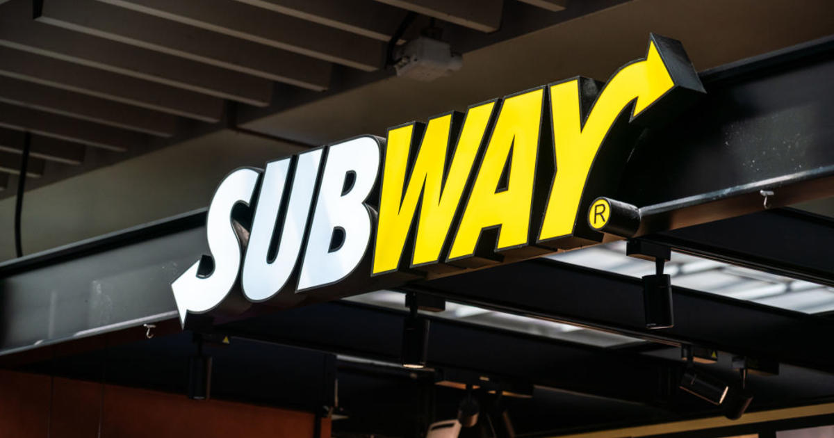 CBS News: Subway explorează vânzarea companiei de sandwich-uri