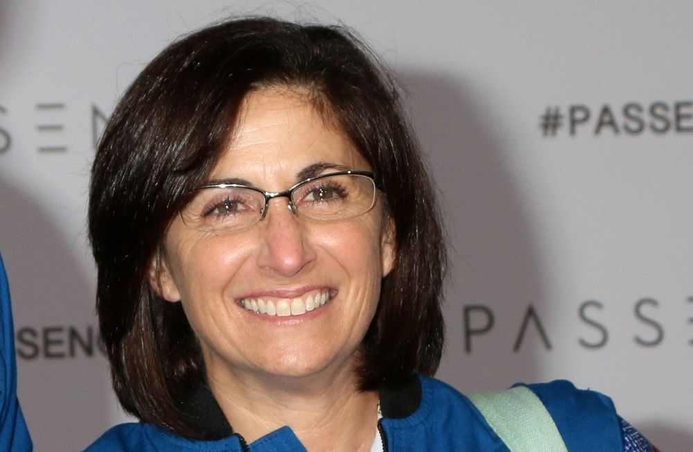 wall-street.ro: Nicole Stott, astronaut NASA - cred că există viață și în alte locuri din univers