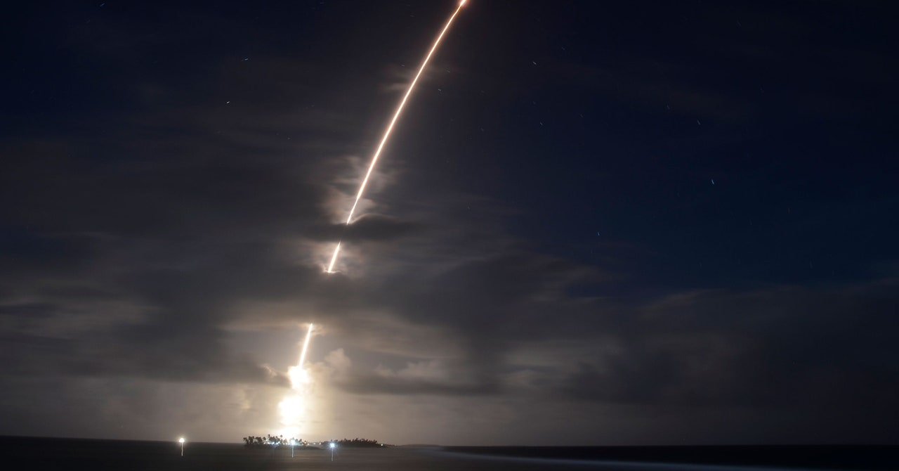 Wired.com: ONU propune noi reglementări pentru spațiul cosmic