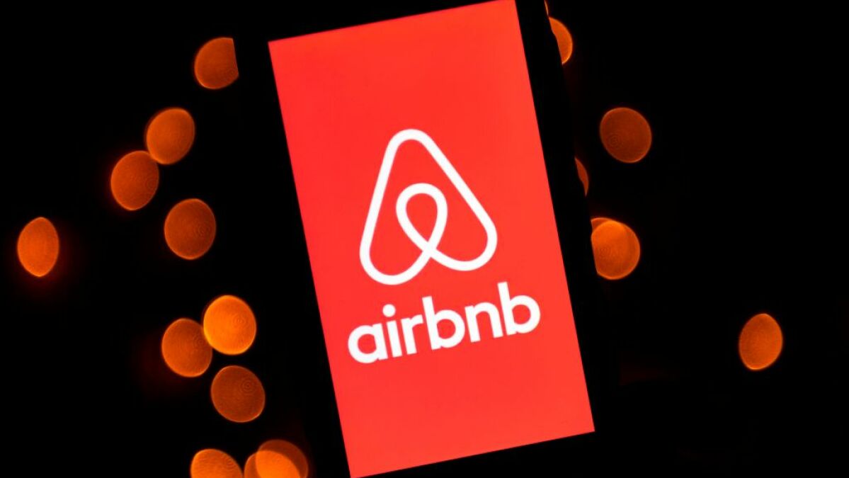 Mashable: Airbnb și tehnologia anti-party