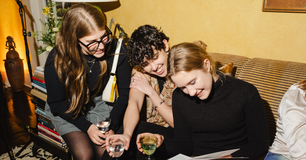 NYtimes.com: garda veche din New york față în față cu aplicația de dating axată pe experiențe sexuale