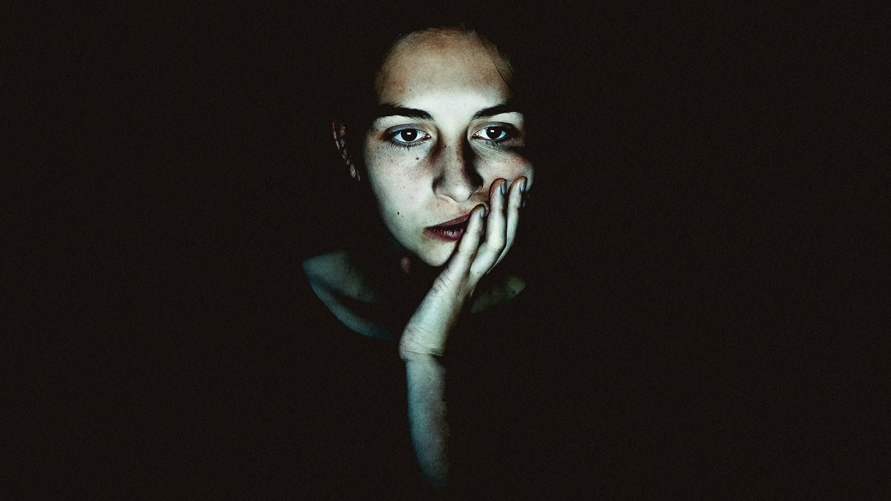 De ce picăm în plasa infractorilor cibernetici?