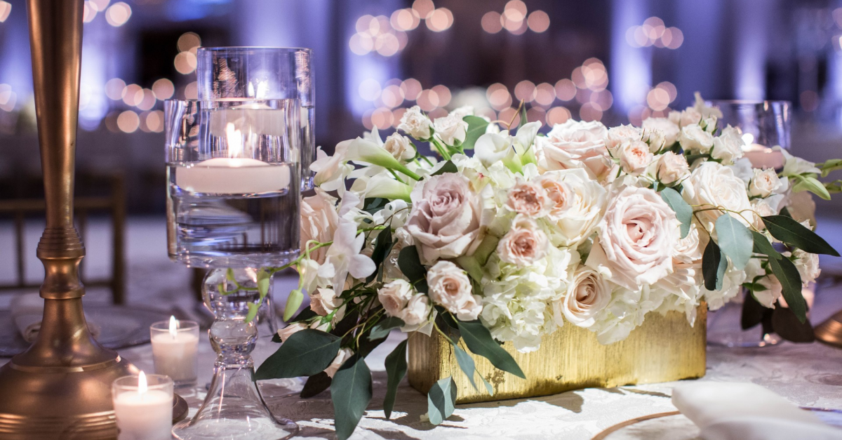 retail.ro: Cum poți trimite flori rudelor din străinătate?