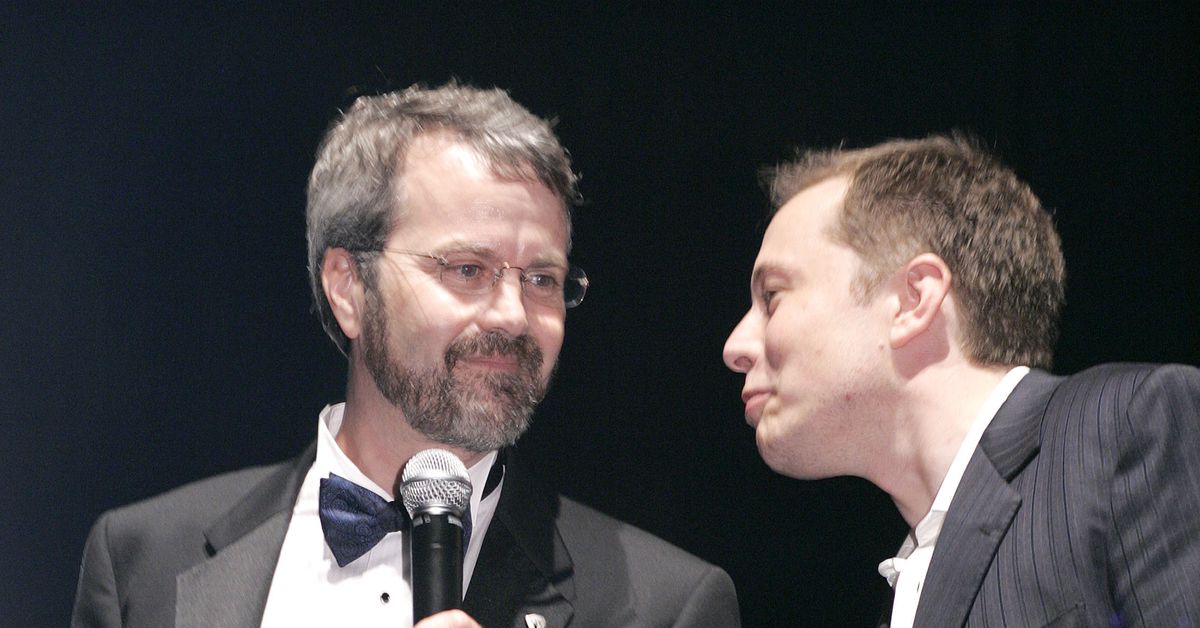 The Verge: Cum a preluat Elon Musk Tesla și ciudatele începuturi ale companiei