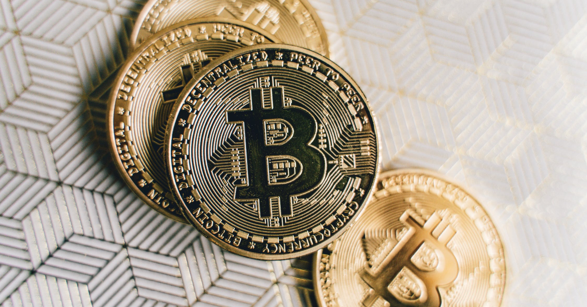 retail.ro: Producătorul de mobilă care acceptă plăți în crypto