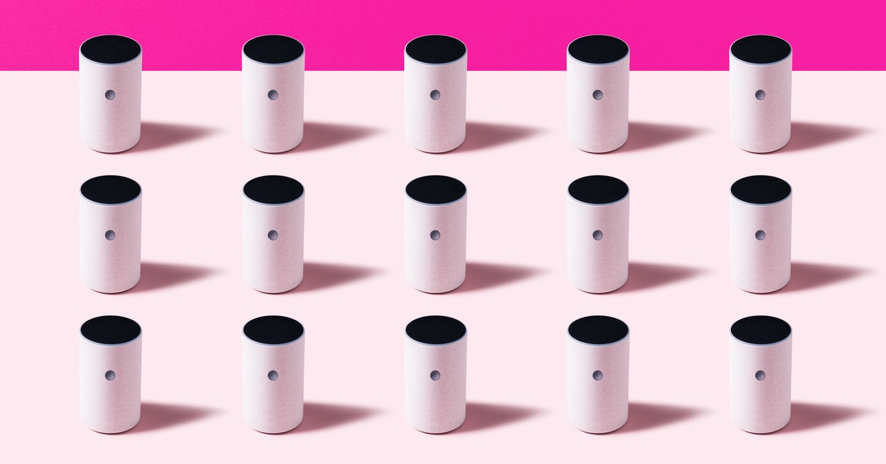 Wired: De ce trebuie să ai grijă când faci cadou un dispozitiv cu microfon