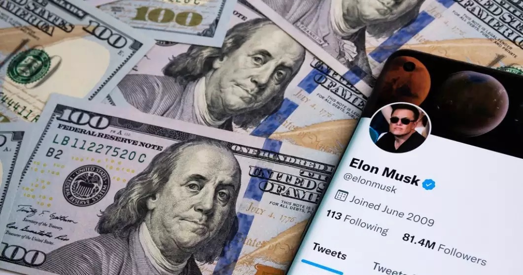 Wall-Street.ro: Cum se poate schimba Twitter după preluarea lui Elon Musk