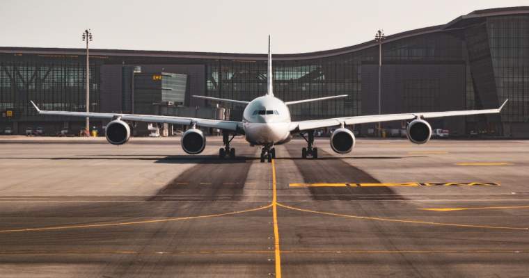 Green Start-up: Ce este SAF-ul, „puntea” către aviația verde și cum putem zbura fără emisii