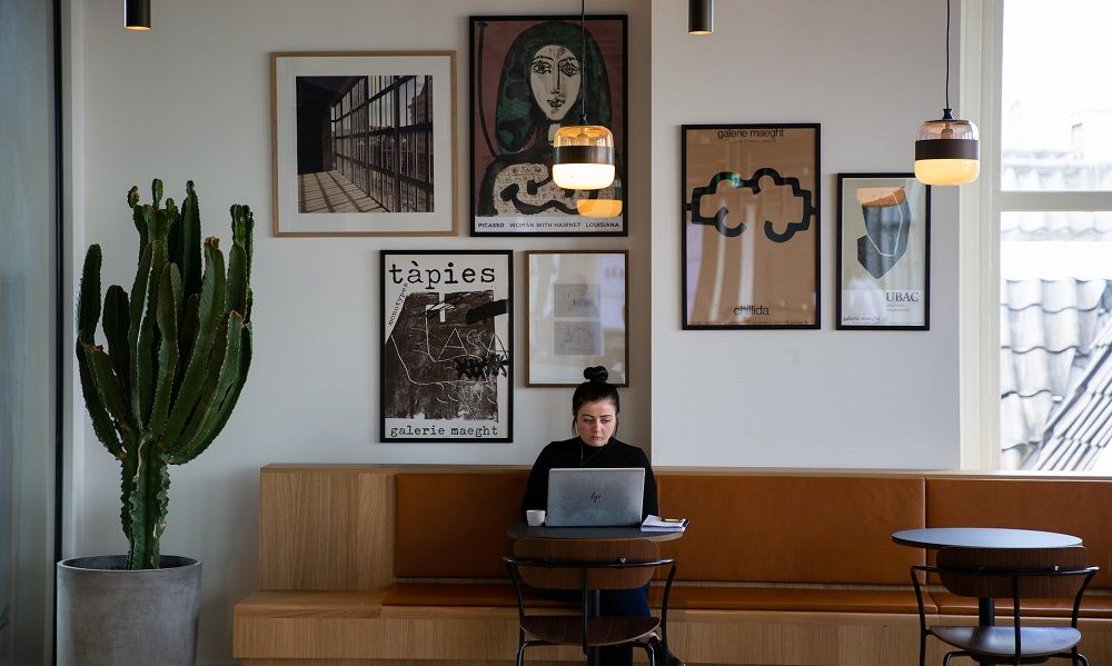 Wall-Street.ro: Freelancer în România: Ce impact au modificări fiscale pentru cei cu PFA