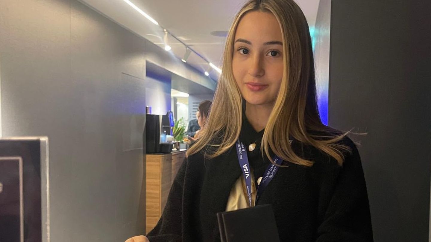 Viitorul băncilor prin ochii unei studente