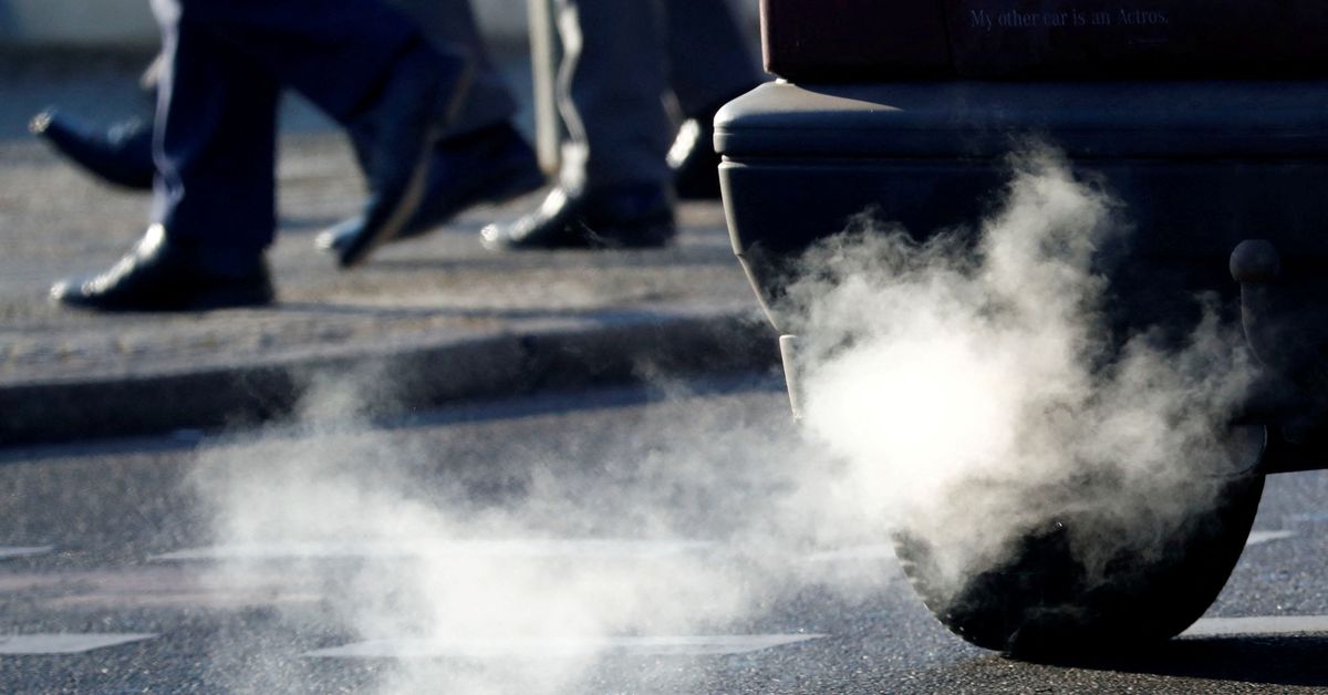 Reuters: Încep renegocierile pentru legea care interzice vânzarea de mașini poluante după 2035