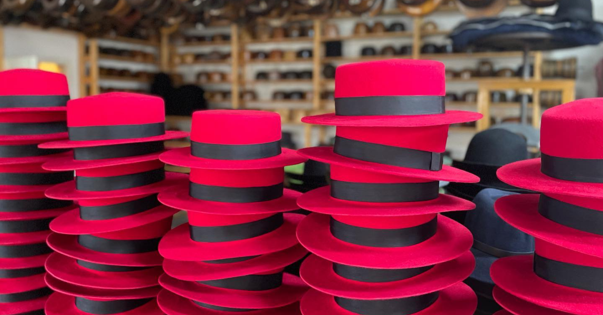 Retail.ro: Povestea fabricii românești de pălării Dădârlat