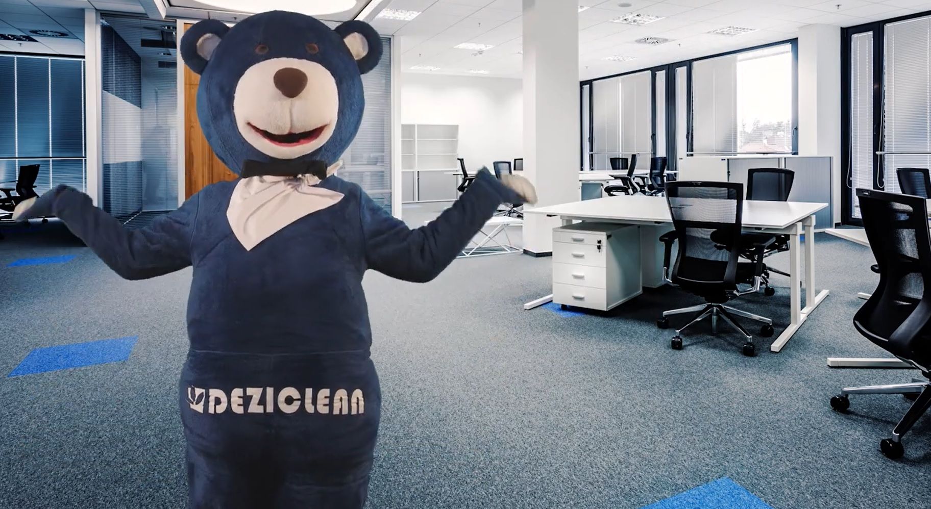 Wall-Street.ro: Idei de afaceri la cheie: Cât costă franciza Deziclean