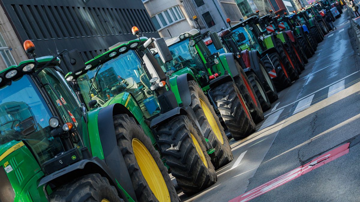 Euro News: Ce cauzează protestele fermierilor din Bruxelles?