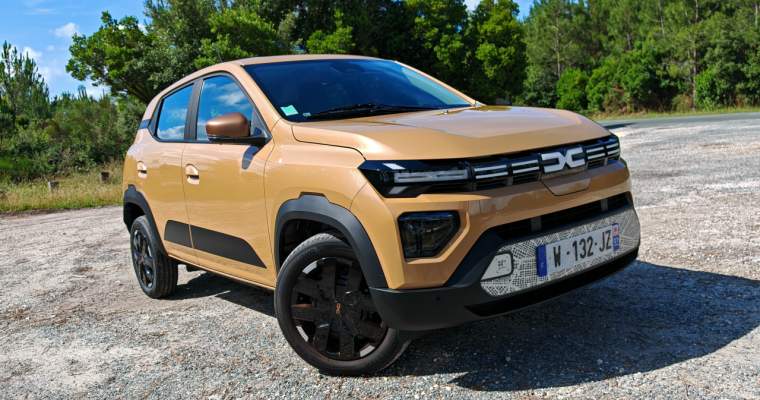 green.start-up.ro: [Test Drive] Dacia Spring 2024 - chiar ai nevoie de mai mult?