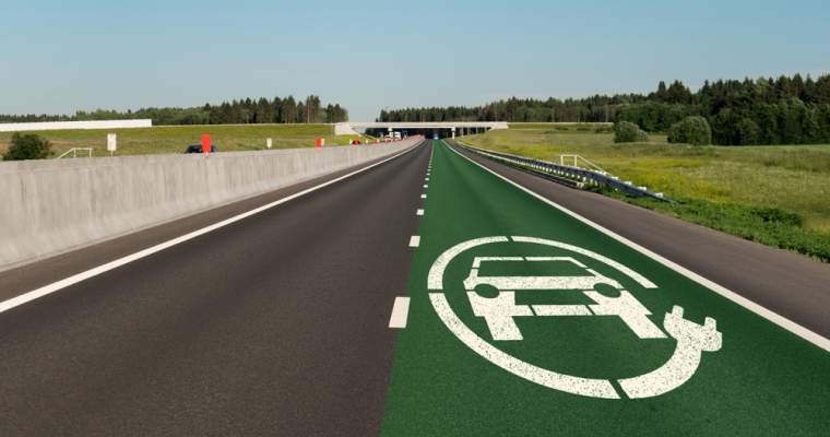 Green Start-Up: Autostrada franceză cu încărcare inductivă