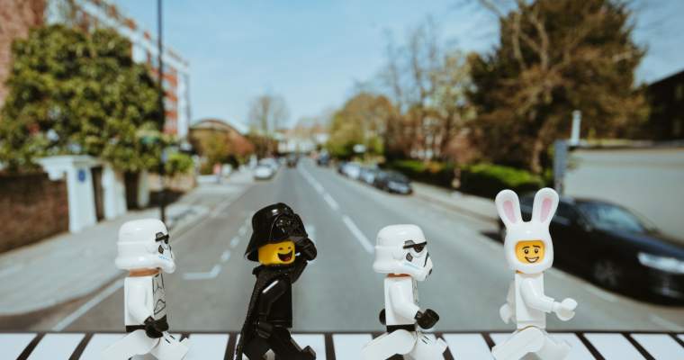 Green Start-Up: LEGO, producție de jucării sustenabile cu amprentă de carbon redusă