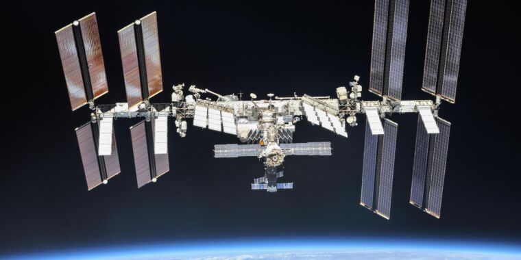 Ars Technica: planul NASA pentru a scoate ISS din orbită