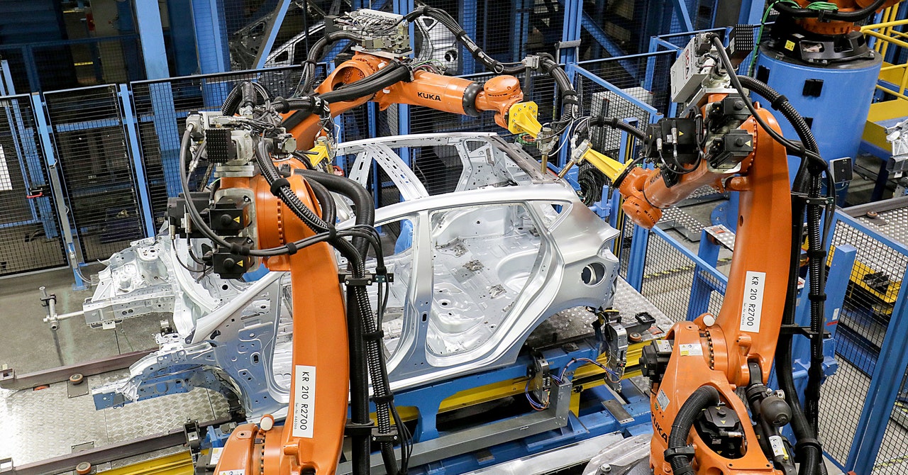 Wired: Cum influențează roboții producția de autoturisme