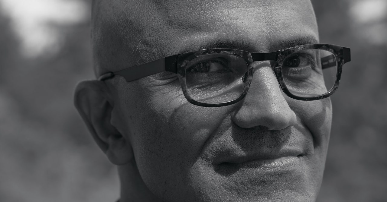 Wired: Satya Nadella pariază totul pe AI