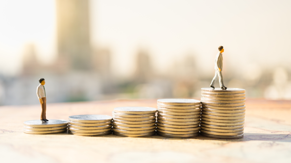 wall-street.ro: Tabloul salariilor din România. Unde se câștigă cel mai bine