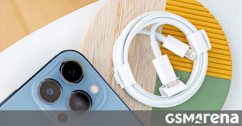 (GSMarena): Încă o țară din lume crede că USB-C este portul de care avem nevoie pentru încărcarea tuturor dispozitivelor mobile
