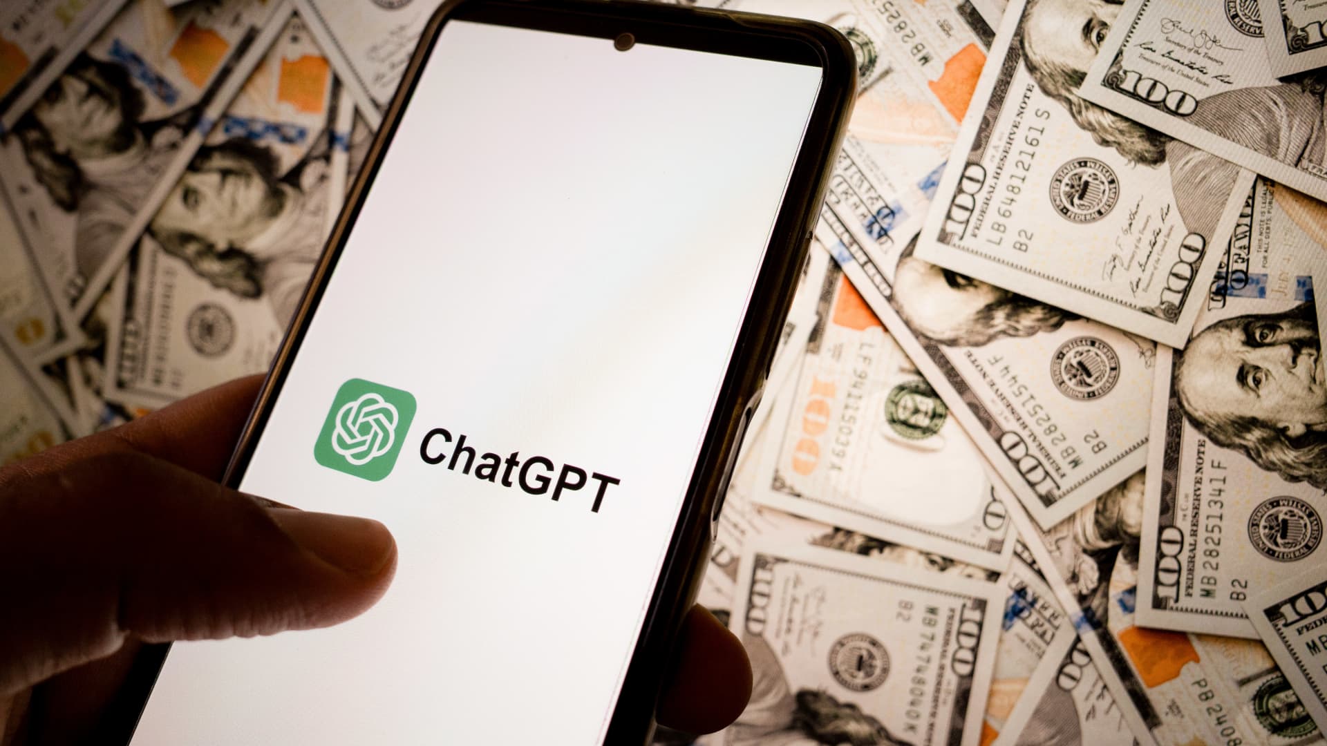 Open AI aduce un Chat GPT doar pentru servicii financiare și analiză