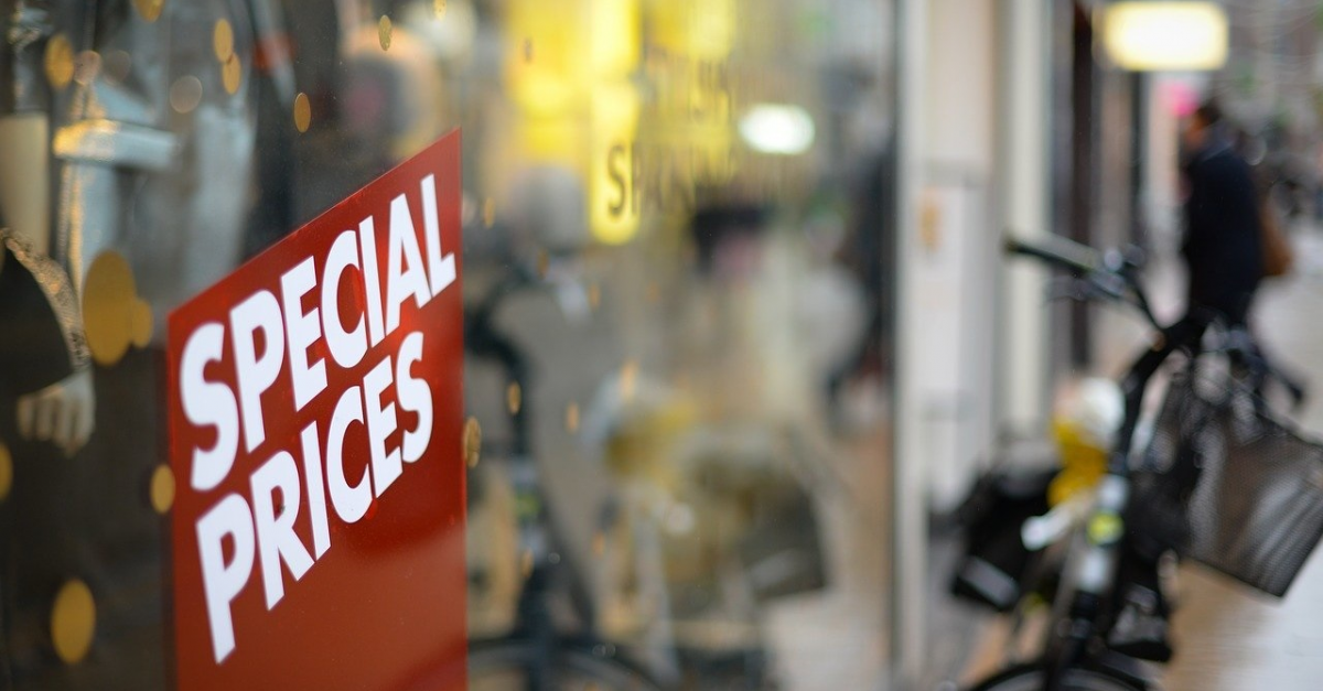 Retail.ro: Adio, Black Friday? Magazinele, obligate sa afiseze cel mai mic pret din ultima luna