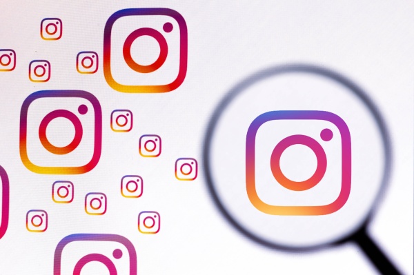 TechCrunch: Instagram permite distribuirea conținutului prin coduri QR