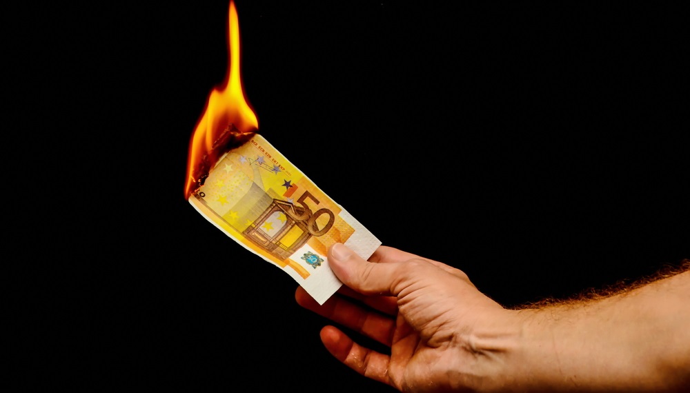 wall-street.ro: Banii, românii și frica