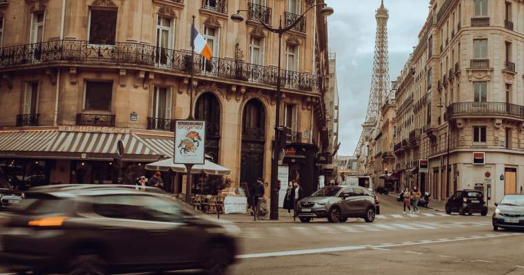 green.start-up.ro: 500 de străzi din Paris vor deveni curând zone pietonale