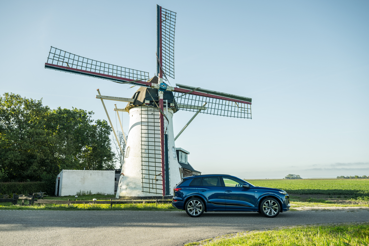 Audi Q6 e-tron: experiența surprinzătoare în care automobilul devine o platformă pentru personalitatea fiecăruia