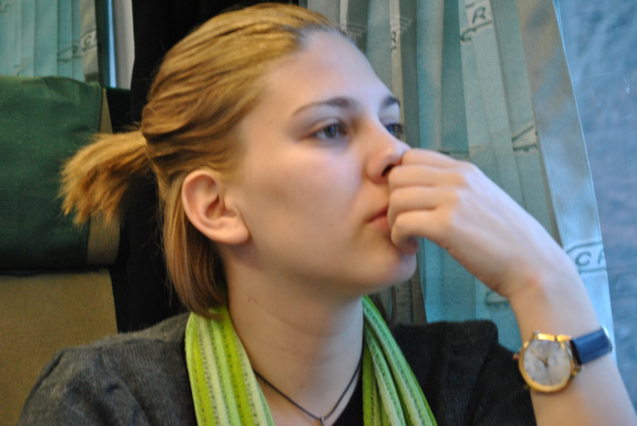 Laura Sardescu tinerețe