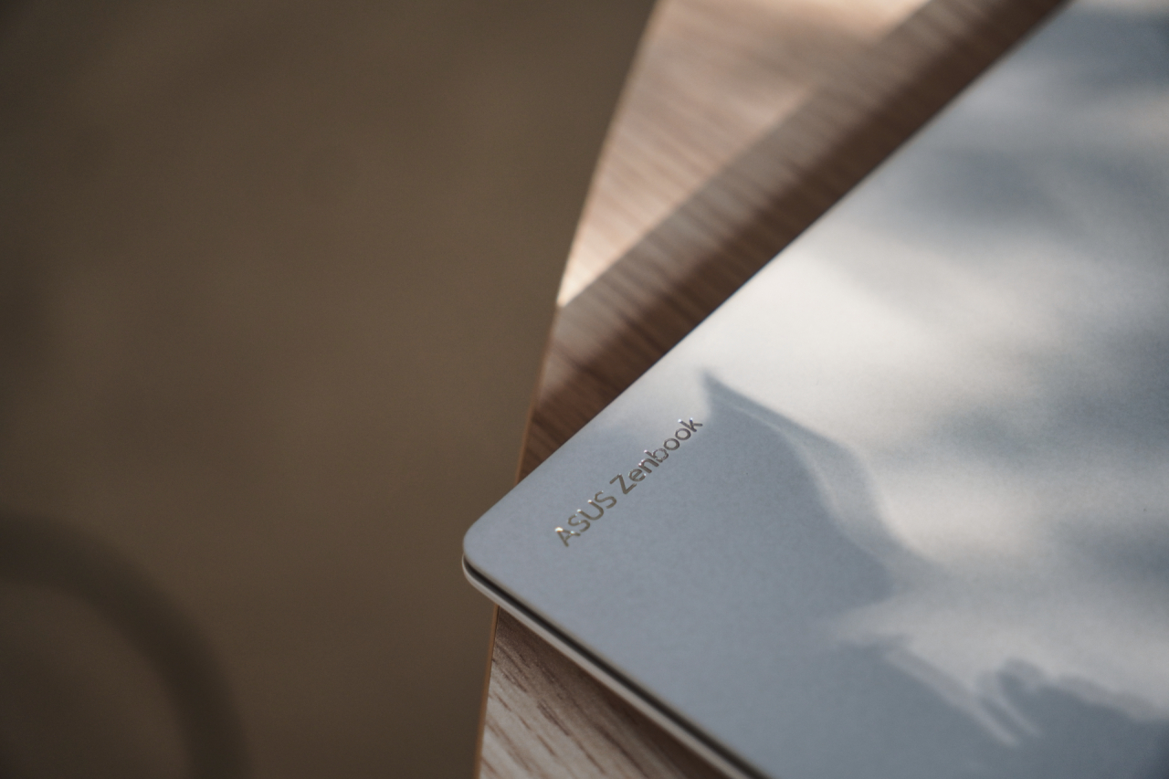 Asus Zenbook S 16