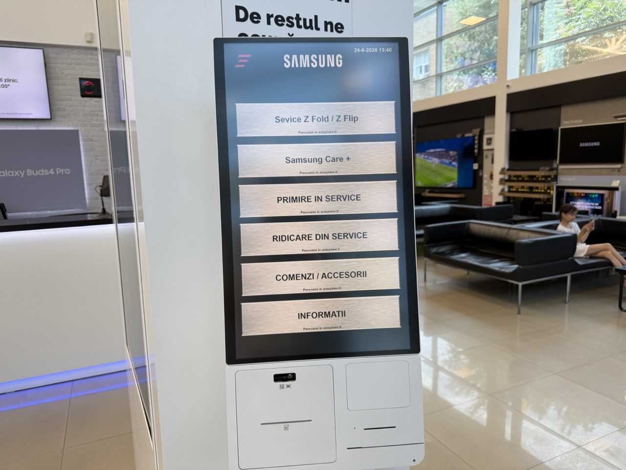 Reportaj Foto la service-ul Samsung